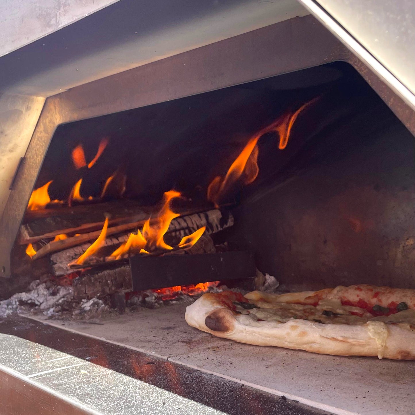 Horno a leña para exterior e interior Saturni Piazza