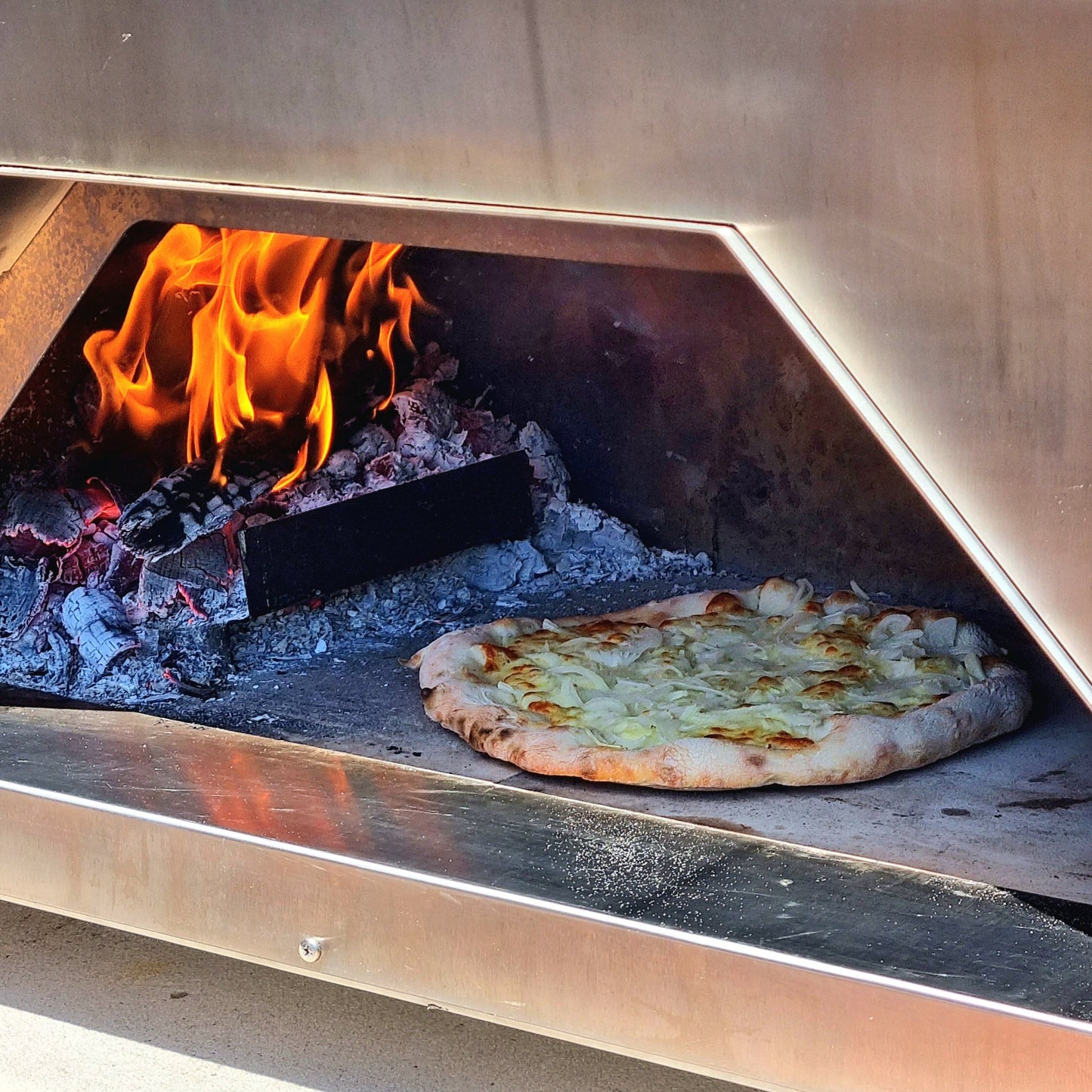 Horno a leña para exterior e interior Saturni Piazza