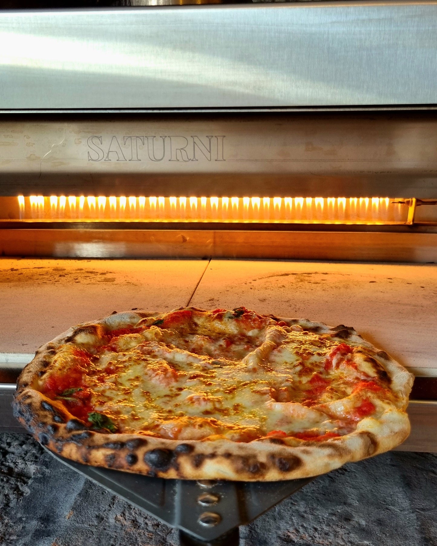 Horno compacto a gas