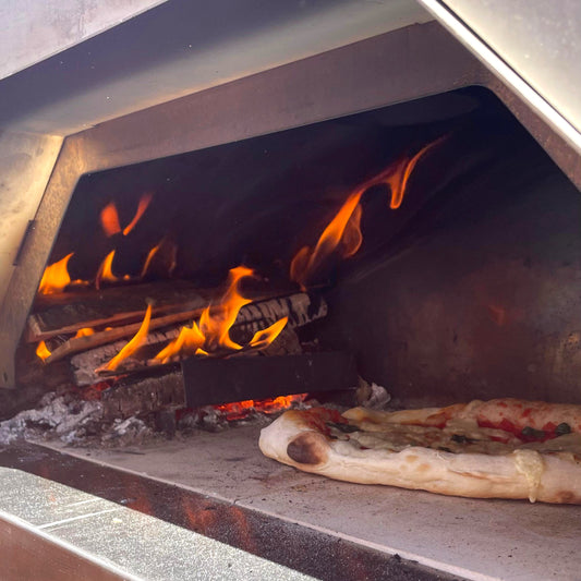Horno a leña para exterior e interior Saturni Piazza